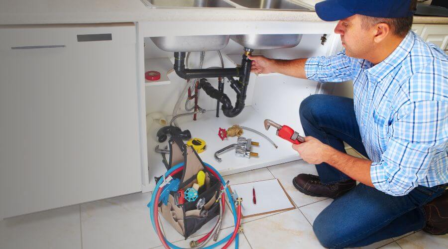 Expert burst pipe repair services in North Liberty, IA